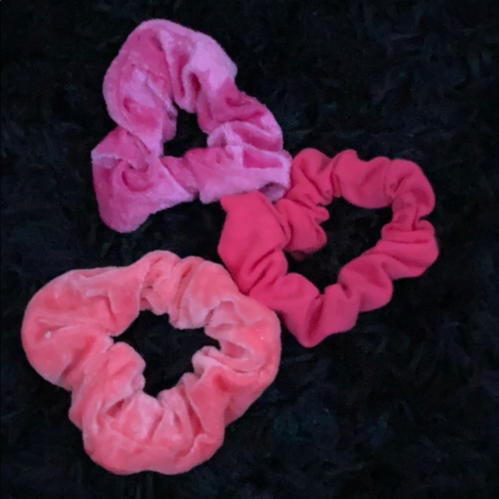 scrunches